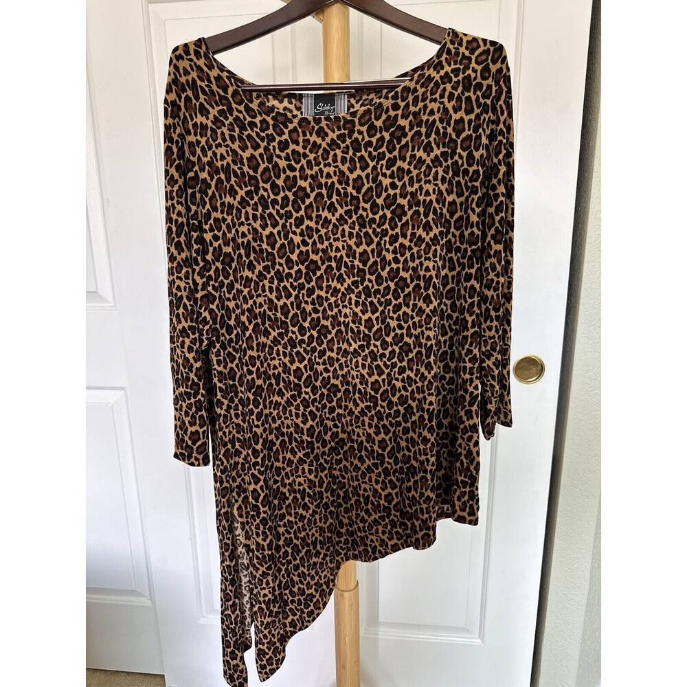 Slinky Brand Women Animal Print Blouse Tunic Top L Side Slit Asymmetric Hem Boho